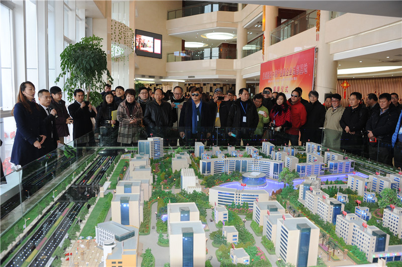 ��������������ʱ�������ǲ���ҵ�ܲ����ء������������к���ҵ԰����ҵ�ܲ����ؽ���