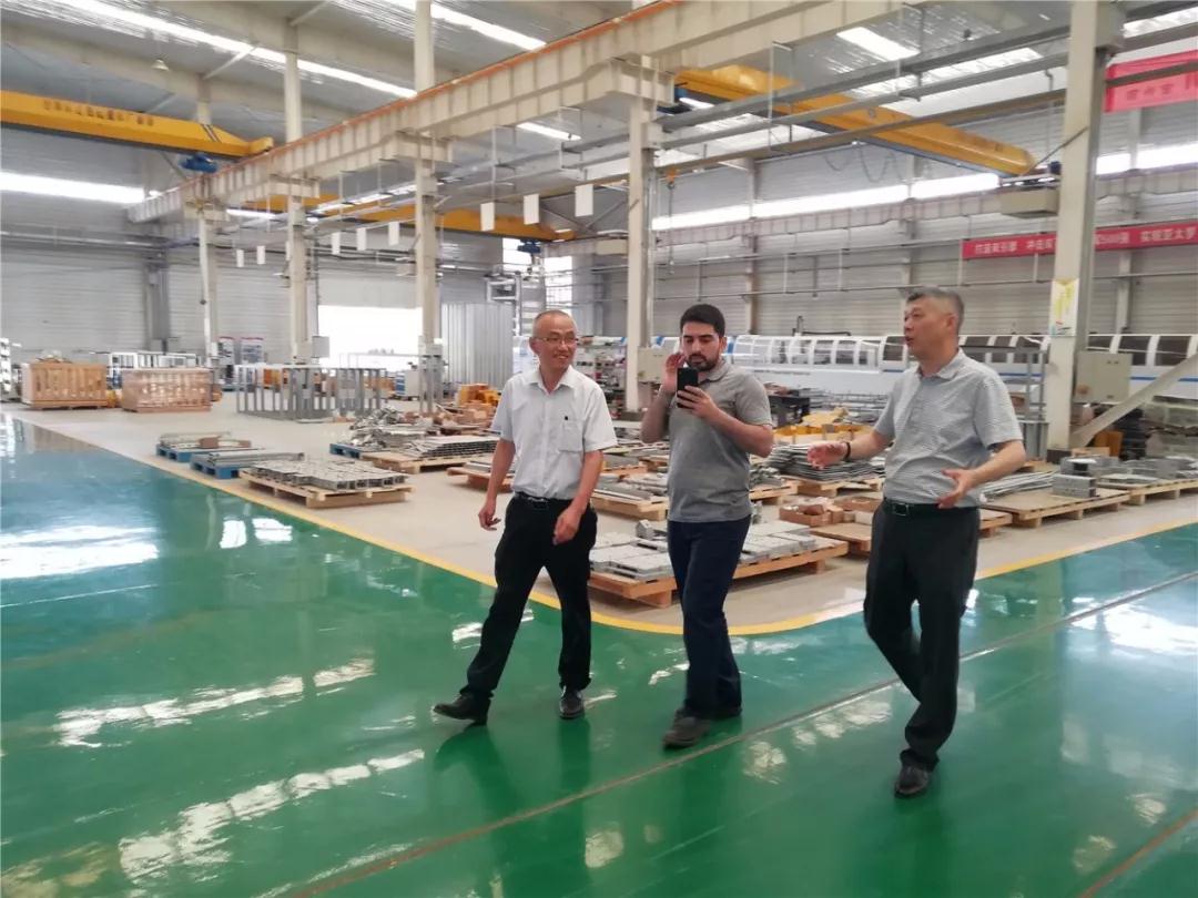 ���ʿ������п�����������������ʱ�������ǲ���ʿ�ٵ��ݳ���ǩ������Э��