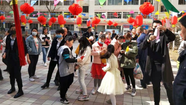 ϲ��Ԫ����������Բ | ��ҵ������֯��չ��Ԫ�����Ļ��˶�