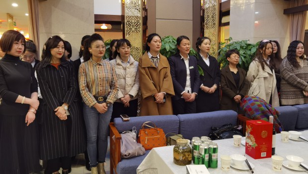 ����������ʱ�������ǲ����ž��С���?�ˡ���Ů�������˶�